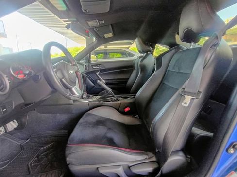 Used 2015 Subaru BRZ Limited RWD image 29