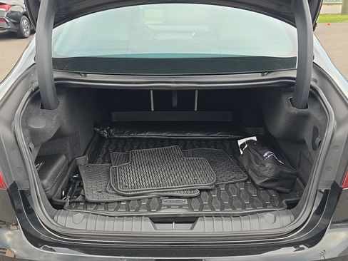 Used 2022 Jaguar XF S RWD image 7
