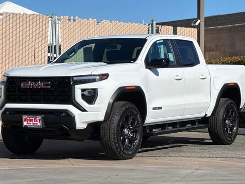 Used 2024 GMC Canyon Elevation w/ Convenience Package RWD image 8