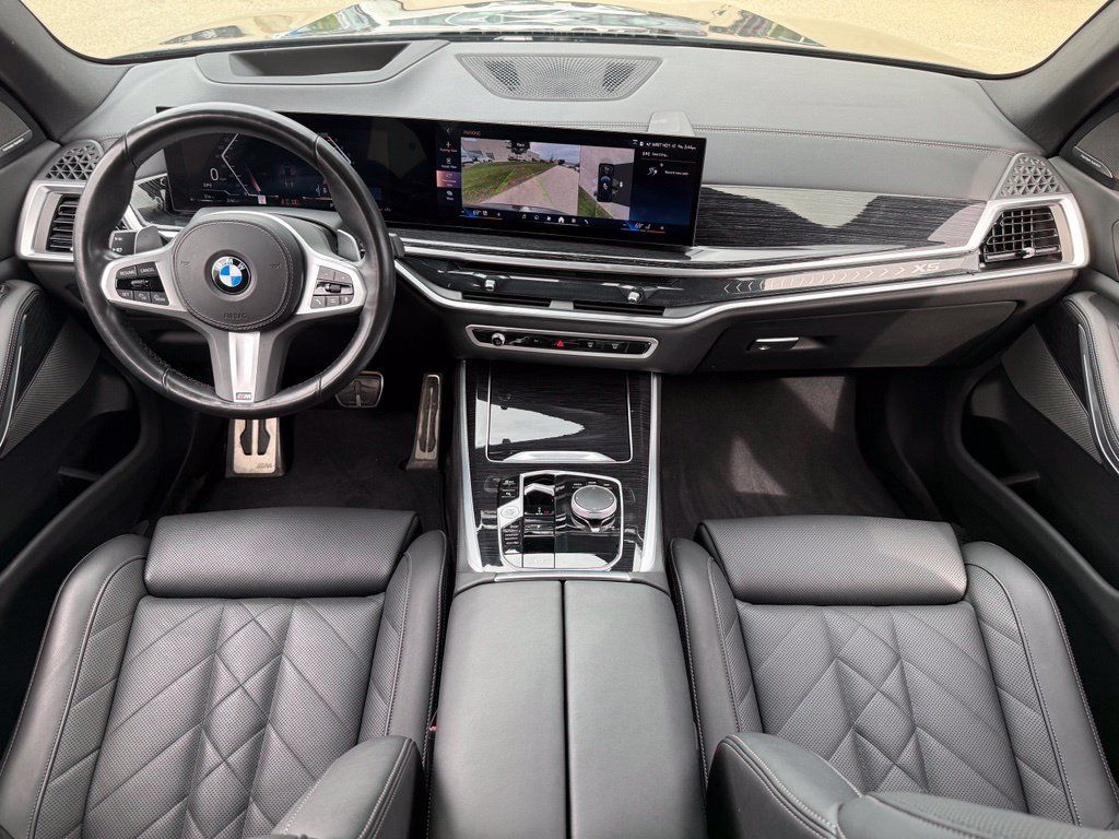 Used 2024 BMW X5 xDrive40i w/ M Sport Package AWD/4WD image 12