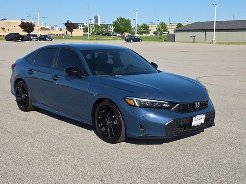Used 2025 Honda Civic Sport image 15