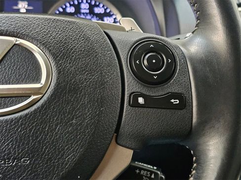 Used 2014 Lexus IS 250 image 32