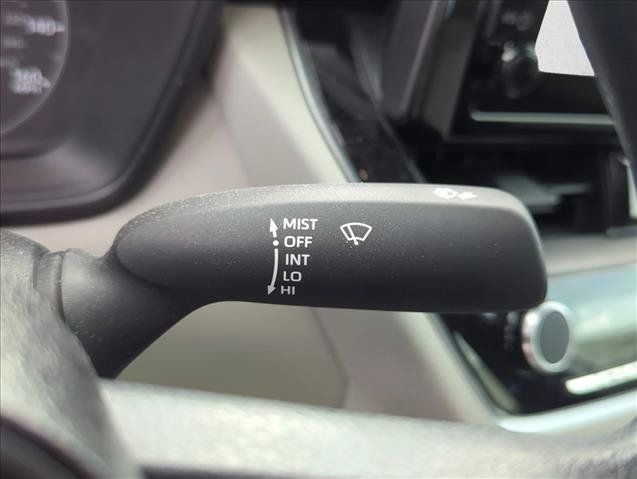 Certified 2025 Toyota Corolla Cross L FWD image 14