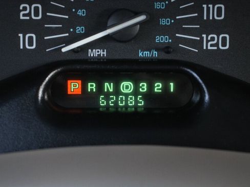 Used 2003 Buick Century Custom image 7