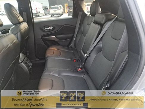 Certified 2021 Jeep Cherokee Limited image 9