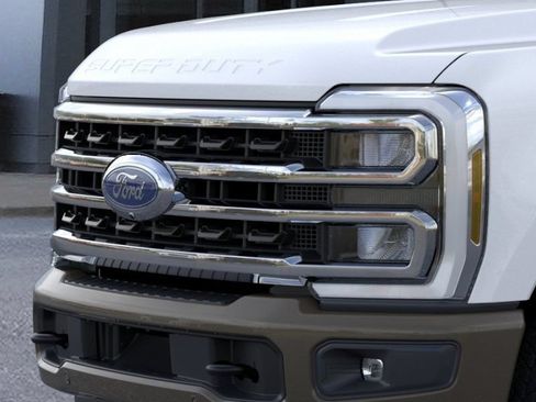 New 2026 Ford F350 King Ranch w/ FX4 Off-Road Package AWD/4WD image 18