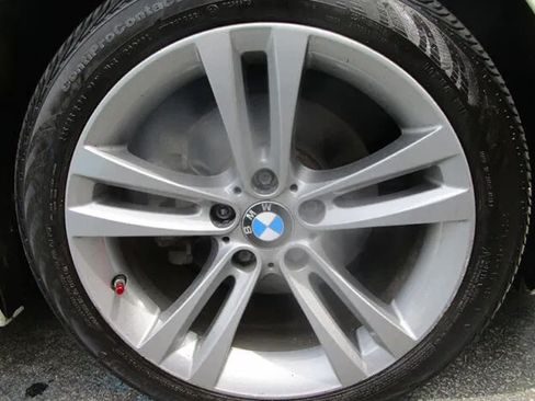 Used 2015 BMW 428i xDrive Convertible AWD/4WD image 12
