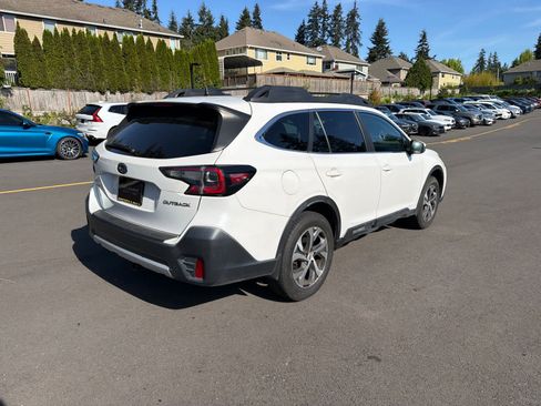 Used 2020 Subaru Outback Limited w/ Popular Package #2 AWD/4WD image 4