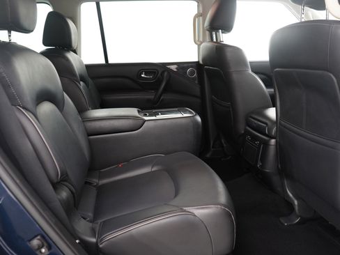 Used 2022 INFINITI QX80 Luxe image 17