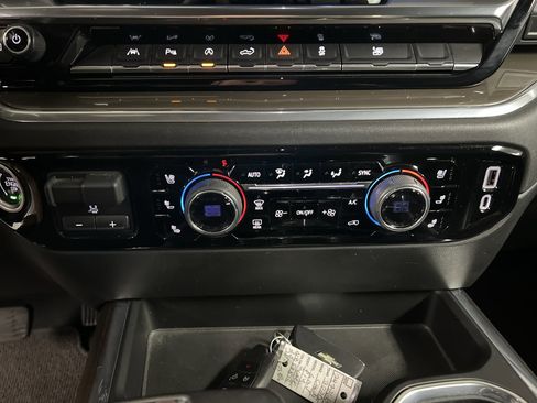 Certified 2022 Chevrolet Silverado 1500 High Country w/ Max Trailering Package image 53