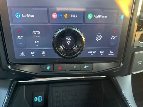 Used 2024 Ford F150 Lightning Flash image 39