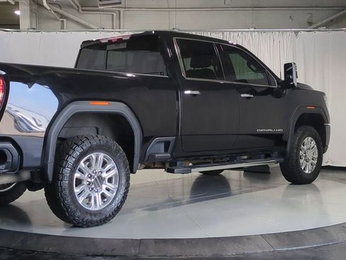 Used 2021 GMC Sierra 2500 Denali w/ Denali Ultimate Package image 10