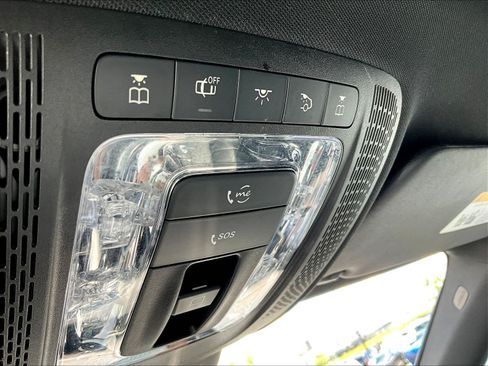 Used 2025 Mercedes-Benz CLA 250 image 38