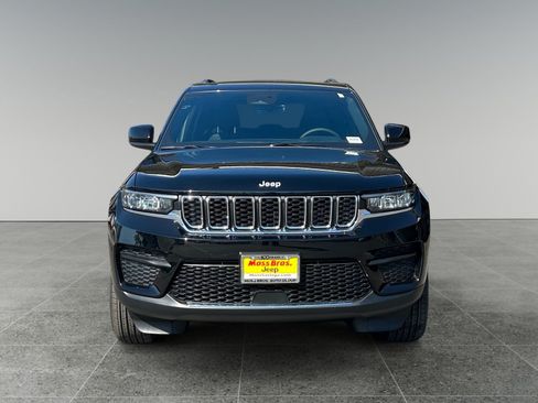 New 2026 Jeep Grand Cherokee Laredo AWD/4WD image 8