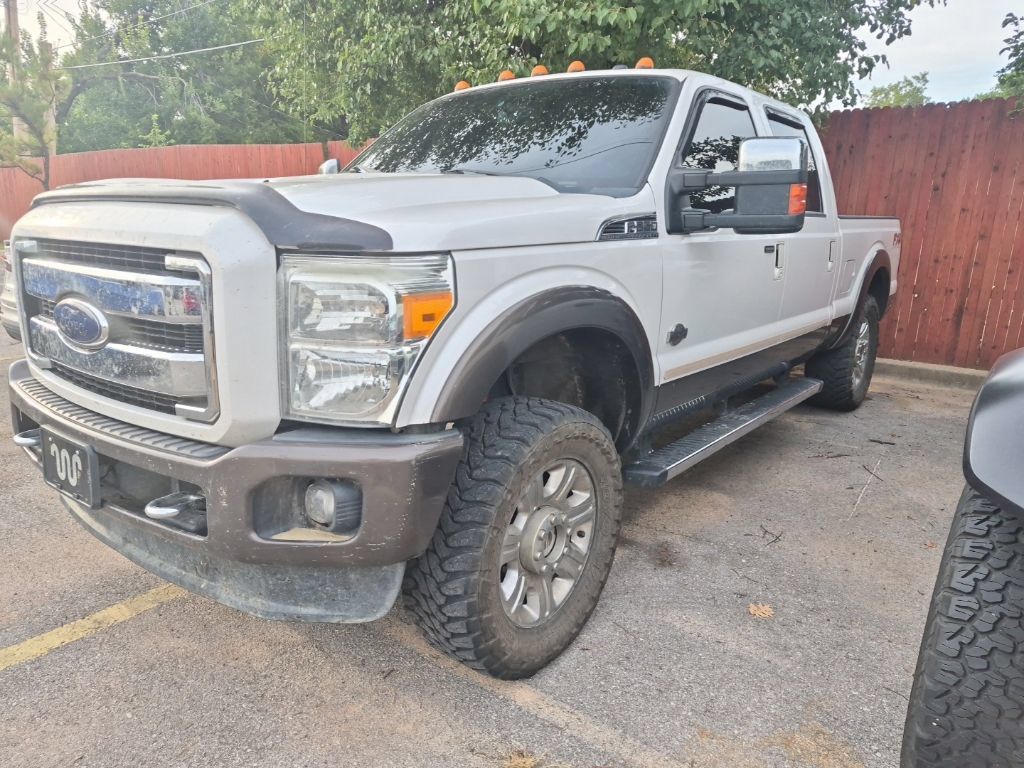 Used 2016 Ford F250 King Ranch w/ FX4 Off-Road Package AWD/4WD image 4
