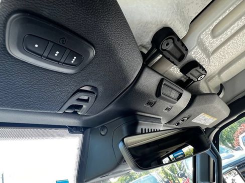 Used 2020 Jeep Gladiator Rubicon AWD/4WD image 24