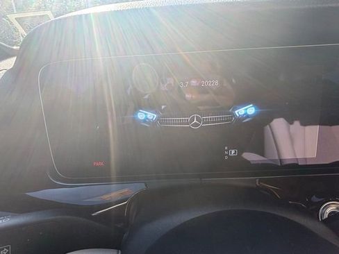 Used 2022 Mercedes-Benz E 350 4MATIC Sedan image 13