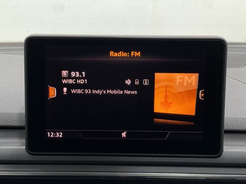 Used 2017 Audi A4 2.0T Premium w/ Convenience Package image 24