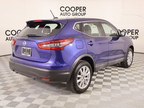 Used 2020 Nissan Rogue Sport S w/ Appearance Package image 19