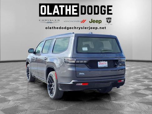 New 2026 Jeep Grand Wagoneer Limited image 3