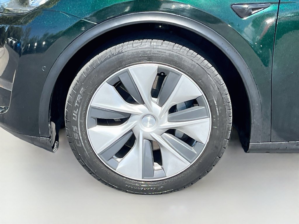 Used 2021 Tesla Model Y 2WD image 31