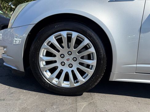 Used 2010 Cadillac CTS Performance image 9