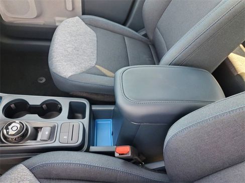 New 2025 Ford Maverick XLT w/ XLT Luxury Package image 32