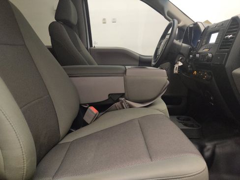 Used 2018 Ford F150 XL w/ Equipment Group 101A Mid AWD/4WD image 21