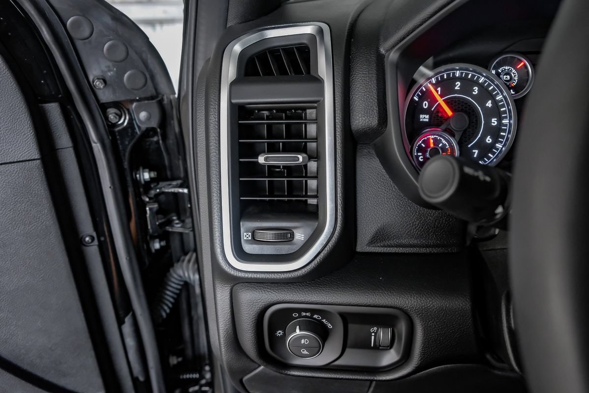 Used 2026 RAM 2500 Big Horn AWD/4WD image 28