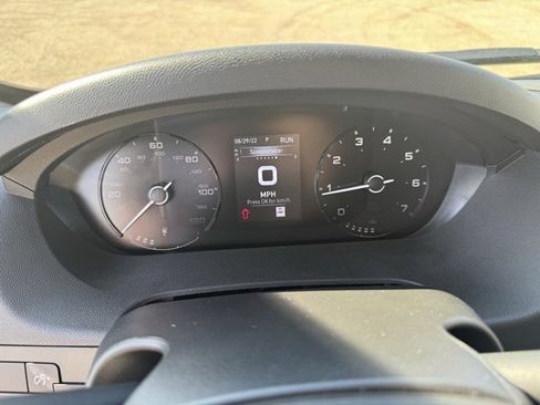 Used 2025 RAM ProMaster 2500 w/ Convenience Group image 18