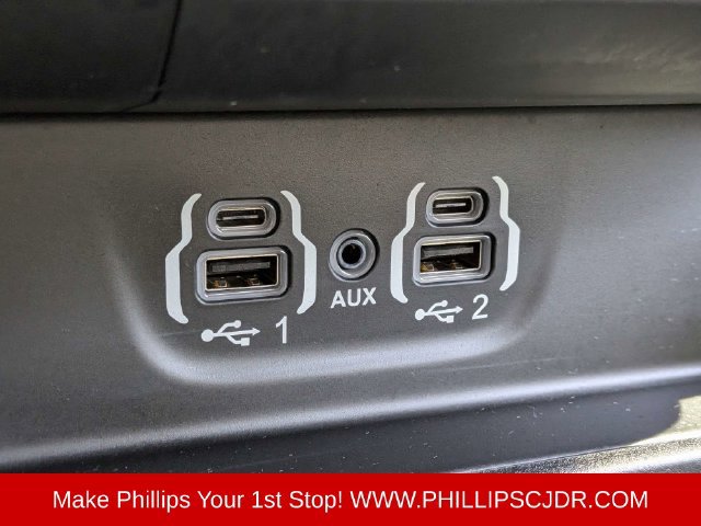 Used 2021 RAM 1500 Laramie AWD/4WD image 21