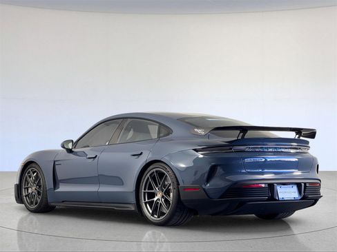 New 2025 Porsche Taycan Turbo GT image 3