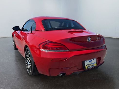Used 2016 BMW Z4 sDrive35is RWD image 3