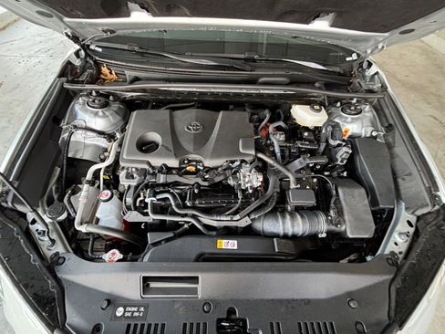 Used 2025 Toyota Camry LE image 31