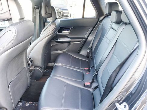 Used 2023 Mercedes-Benz GLC 300 4MATIC image 22