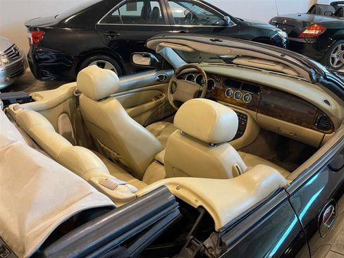 Used 2006 Jaguar XK8 Convertible image 86