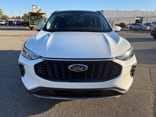 Used 2023 Ford Escape Platinum AWD/4WD image 11