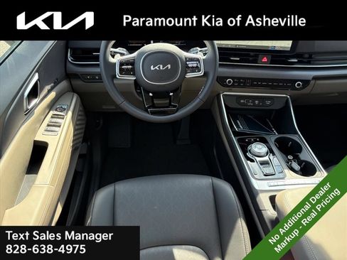 New 2026 Kia Carnival EX FWD image 24