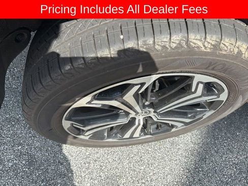 Used 2025 Toyota RAV4 XSE w/ Premium Package AWD/4WD image 24