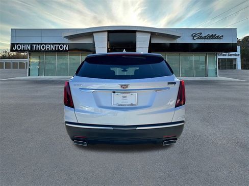New 2026 Cadillac XT5 Luxury image 6