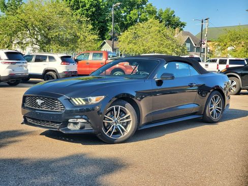 Used 2016 Ford Mustang Premium w/ Equipment Group 201A RWD image 27