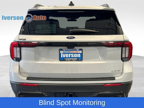 Used 2026 Ford Explorer ST-Line AWD/4WD image 8
