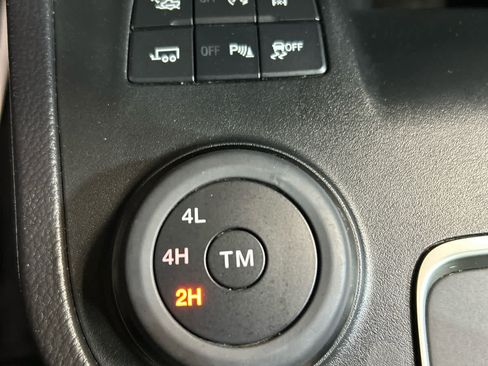 Used 2023 Ford Ranger XLT w/ Tremor Off-Road Package AWD/4WD image 6