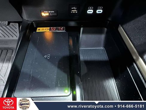 Used 2025 Toyota Camry LE w/ Convenience Package FWD image 25