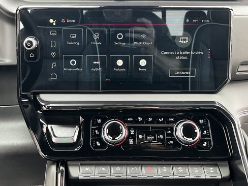 Used 2024 GMC Sierra 1500 AT4X image 28