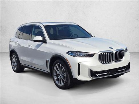 New 2026 BMW X5 xDrive50e AWD/4WD image 7
