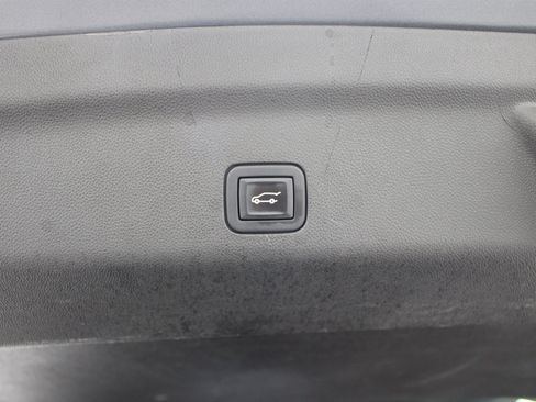 Used 2021 Cadillac Escalade Sport AWD/4WD image 26