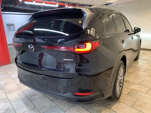 Used 2024 MAZDA CX-90 3.3 Turbo w/ Preferred Plus AWD/4WD image 7