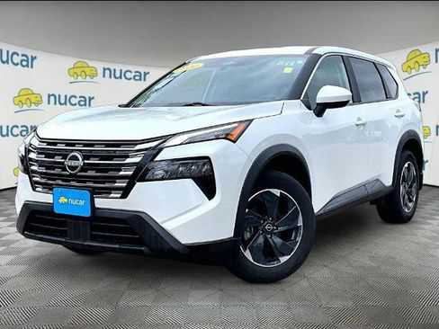 Certified 2024 Nissan Rogue SV AWD/4WD image 3