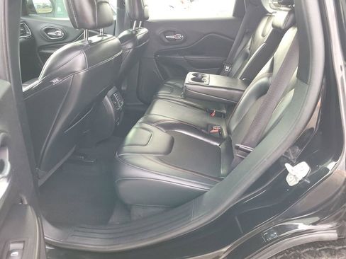 Used 2020 Jeep Grand Cherokee Trailhawk image 4